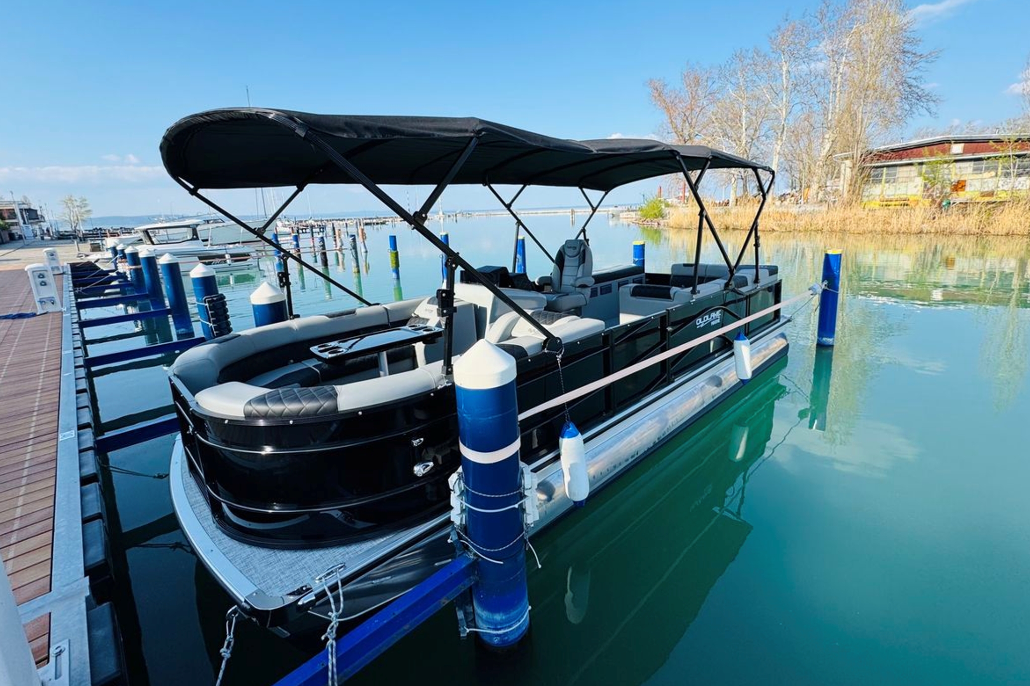 EBoat 2 Hajóbérlés Siófok